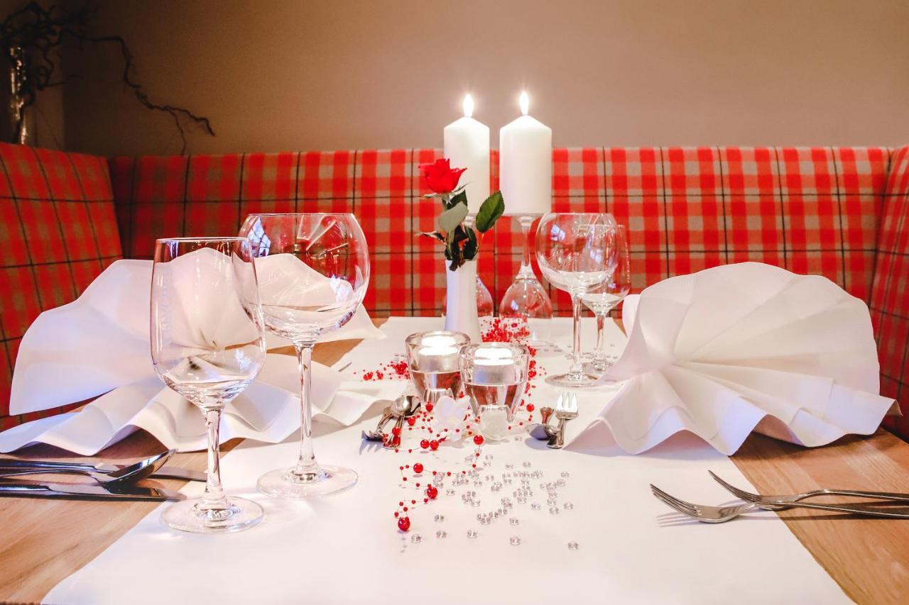 & Restaurant Waldblick Hotel