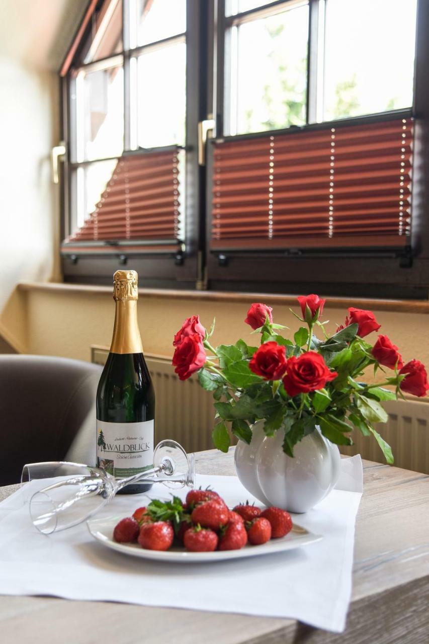 Hotel & Restaurant Waldblick 3*